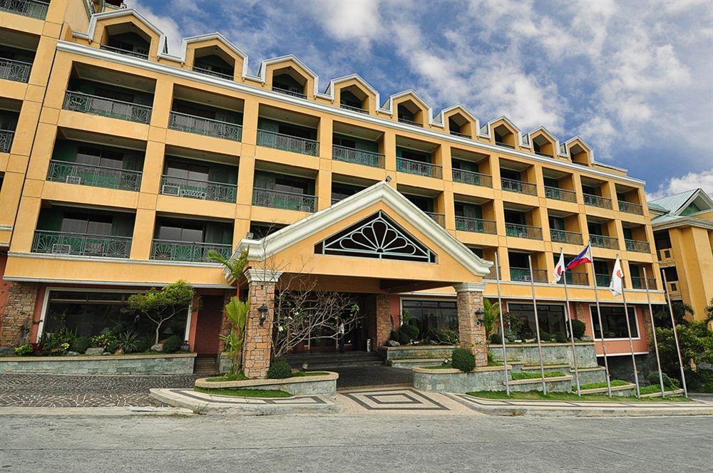Sunrise Holiday Mansion Tagaytay City Εξωτερικό φωτογραφία